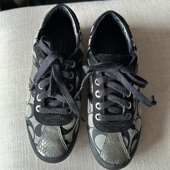 Authentic Coach Shoes - Picture 5 of 7